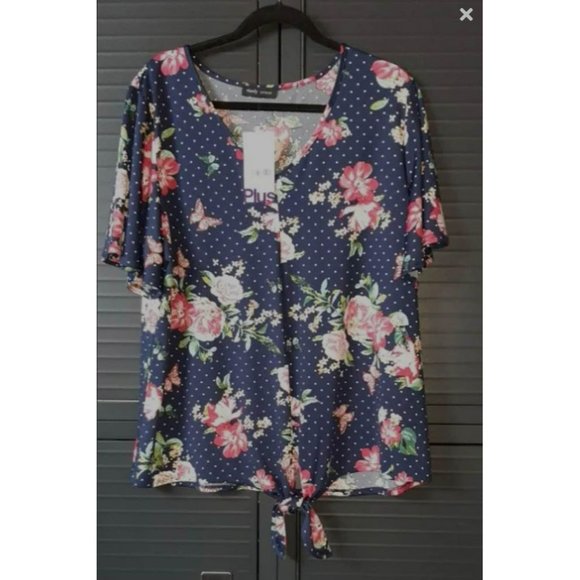 Flutter Sleeve Top - ladies size 1X - Picture 1 of 5